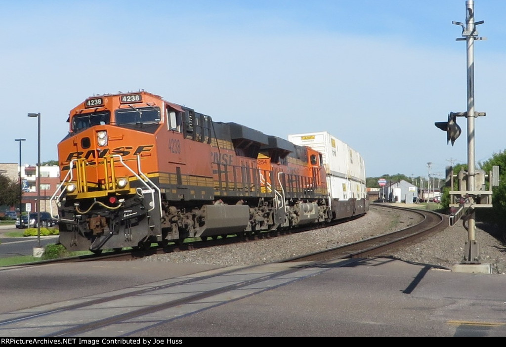 BNSF 4238 East